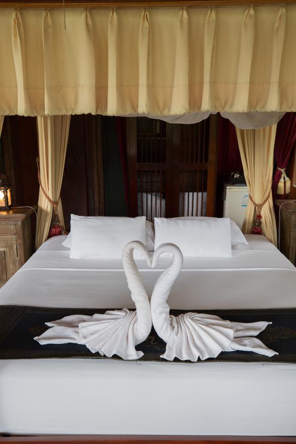 Shangri-Lao Resort Luang Prabang Esterno foto